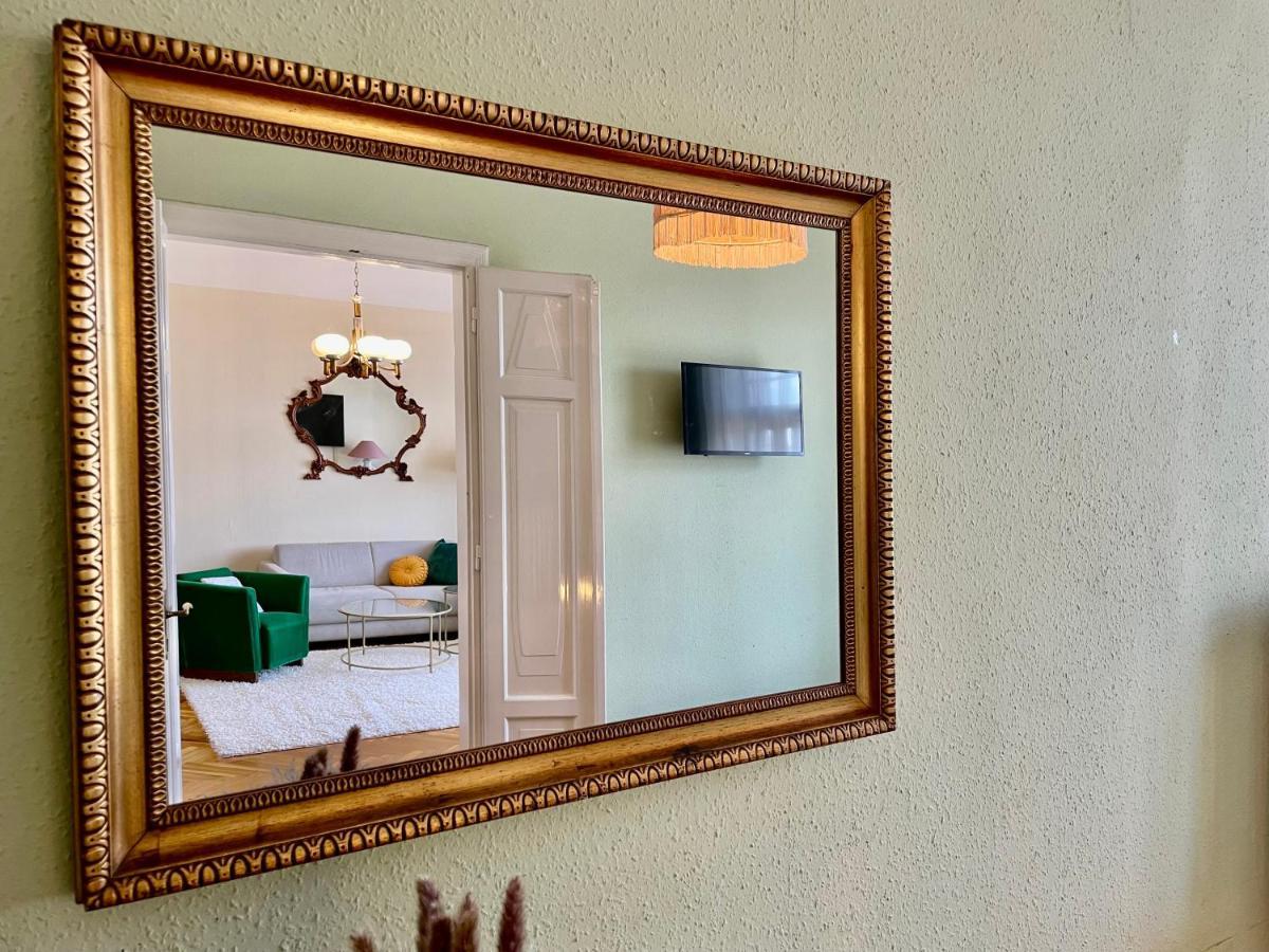 Jolan Suite Budapest Eksteriør billede